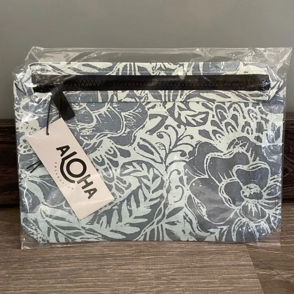 Aloha Collection Small pouch - Teal Gardenia - Tiare Hawaii Collab - Picture 1 of 2